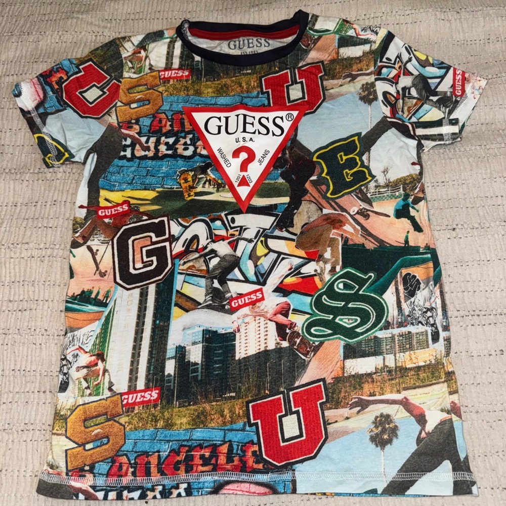 Guess Kids‎ Short Sleeve Graffiti Skate All Over Print T-Shirt Multi Color Logo